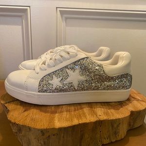 Golden Goose style sneakers size 8.5 NWOT